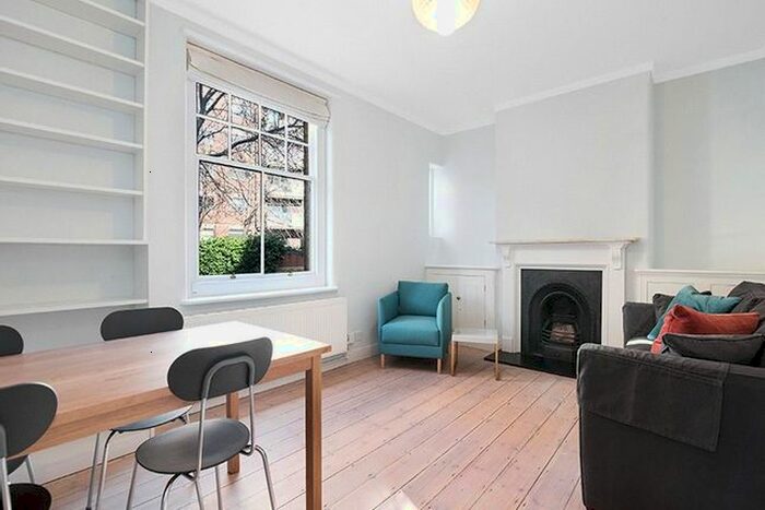 1 Bedroom Flat To Rent In Wimbledon Buildings, Newton Street, London, WC2B