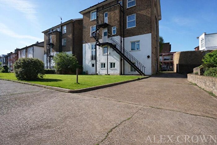 1 Bedroom Flat To Rent In Kilburn High Road, Kilburn, NW6