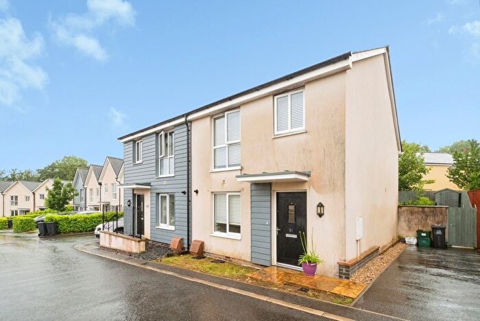 3 Bedroom Semi Detached House For Sale In Saddlers Way, Tamerton Foliot, Plymouth, Devon, PL5