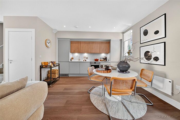 3 Bedroom Detached House For Sale In Gills Yard, Wood Street Collection, Wakefield, WF1