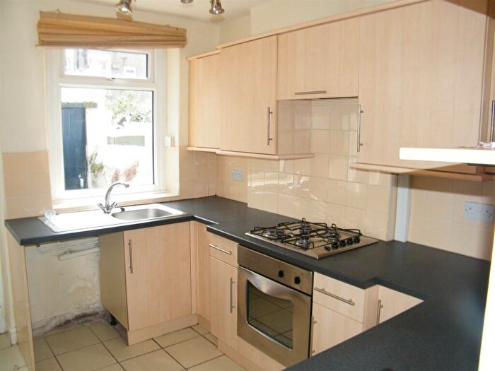 2 Bedroom House To Rent In Broadway, Lancaster, LA1