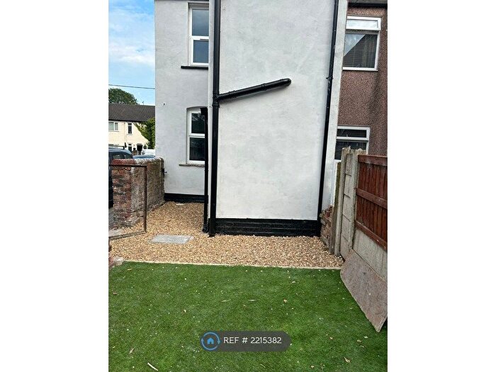 2 Bedroom End Of Terrace House To Rent In Halkyn Street, Flint, CH6