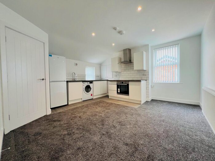 1 Bedroom Flat To Rent In Cromwell Road, Stretford, Manchester, M32