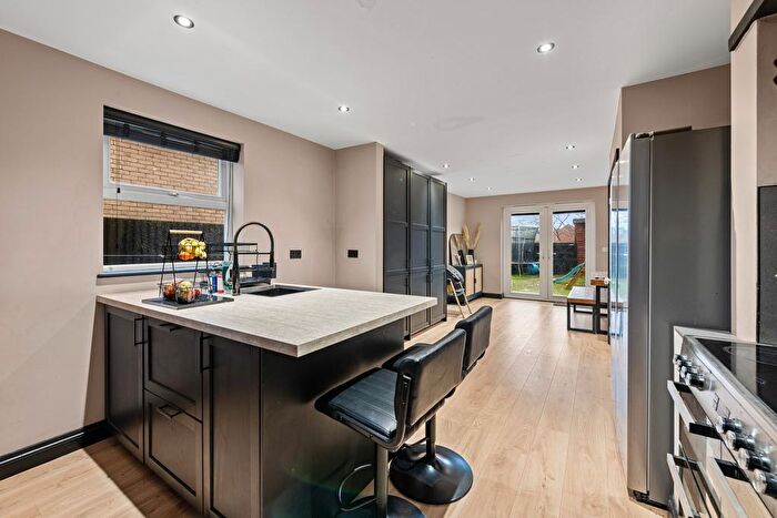 3 Bedroom Detached House For Sale In Rectory Road, Outwell, Wisbech, PE14