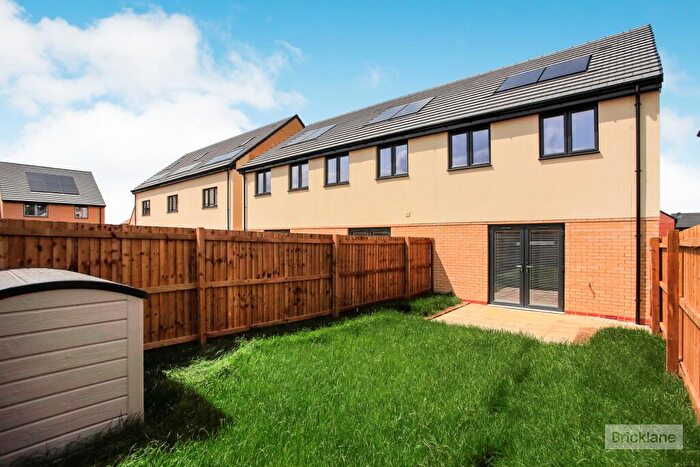 3 Bedroom House To Rent In Manor Drive, Peterborough, PE4