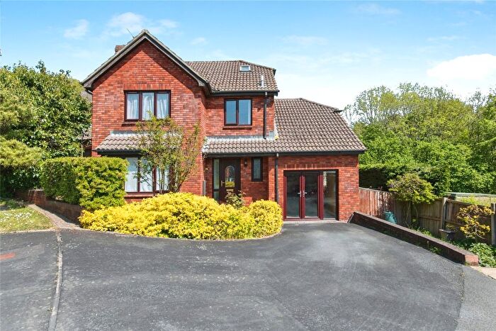 4 Bedroom Detached House For Sale In Raven Close, Exeter, Devon, EX4