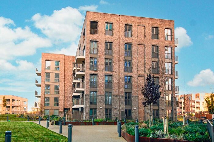2 Bedroom Flat To Rent In Medawar Drive, Wolff House, NW7
