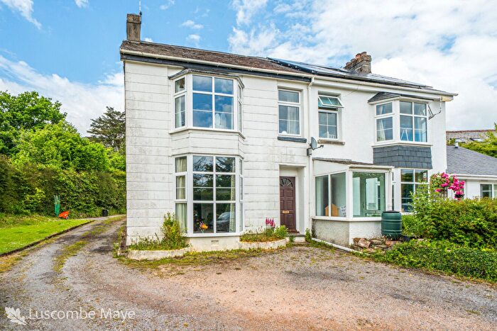 4 Bedroom Semi-Detached House For Sale In Hillside, South Brent, TQ10