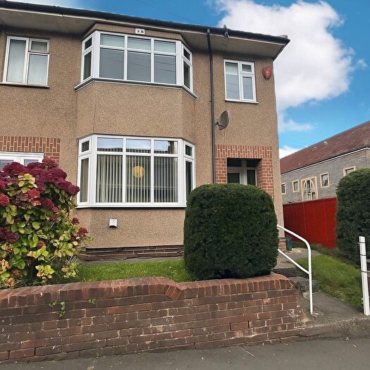 3 Bedroom Property To Rent In Guinea Lane, Bristol, BS16