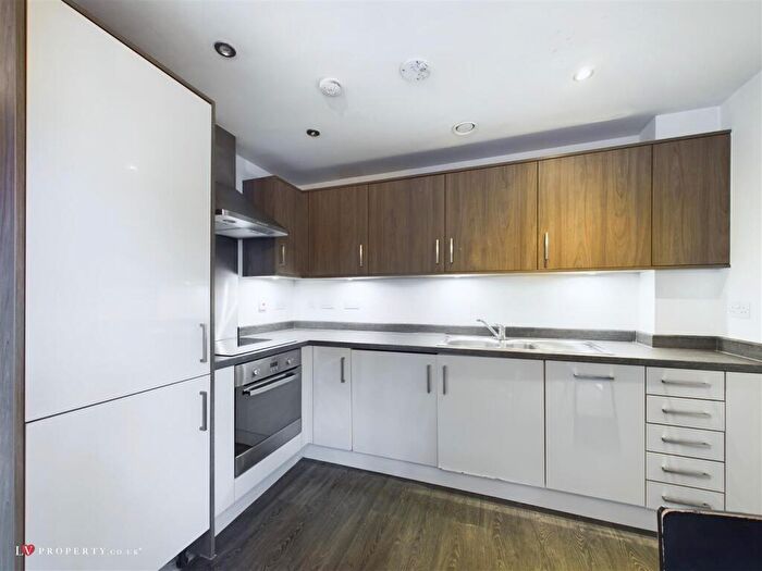 2 Bedroom Apartment To Rent In Metalworks, Warstone Lane, B18