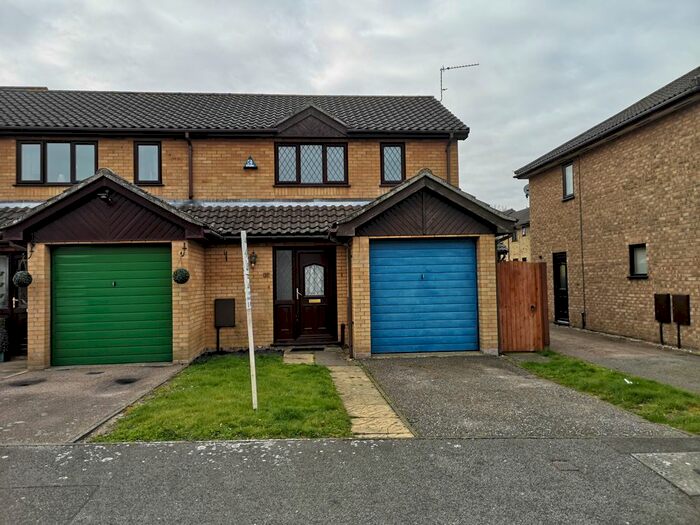 2 Bedroom Semi-Detached House To Rent In Ranville, Carlton Colville, NR33