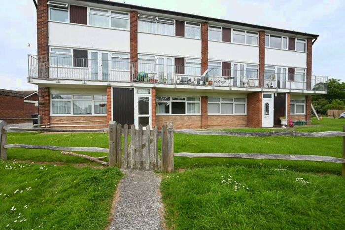 2 Bedroom Flat To Rent In St Thomas Court, Pagham, Bognor Regis, PO21