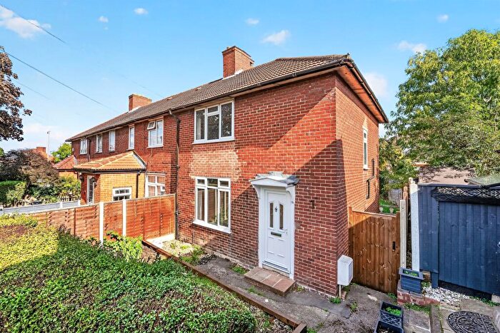 3 Bedroom End Of Terrace House For Sale In Neath Gardens, Morden, SM4