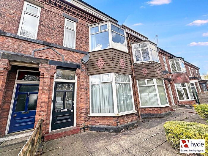Property For Sale In Bury Old Road, Prestwich, Manchester., M25