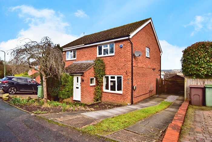 2 Bedroom Semi Detached House For Sale In Longham Copse, Maidstone, Kent, ME15