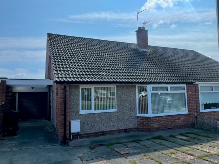 2 Bedroom Bungalow To Rent In St. Lucia Close, Whitley Bay, NE26