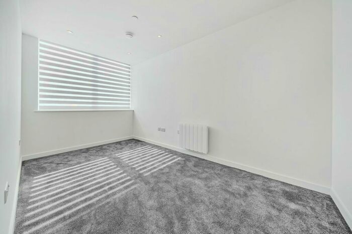 2 Bedroom Apartment To Rent In Beckenham Road, Beckenham, BR3