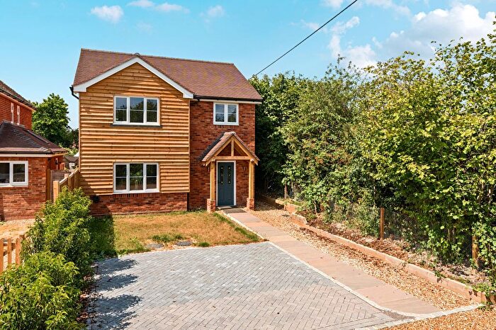 3 Bedroom Detached House For Sale In Thurstons, Alton, GU34