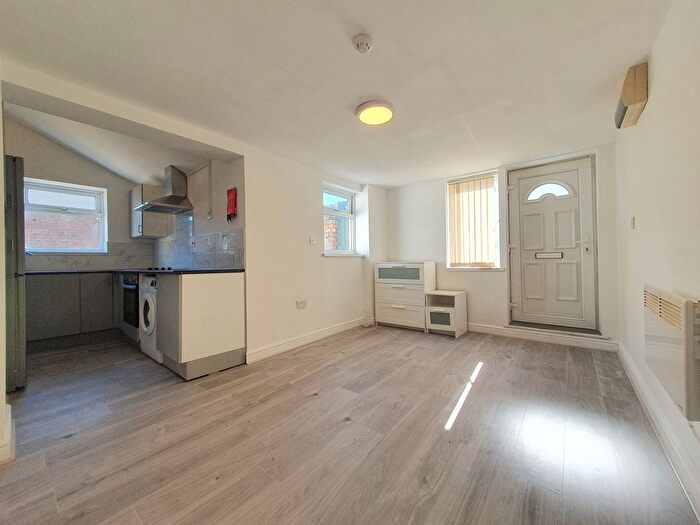 1 Bedroom Flat To Rent In Broadway, Adamsdown, Cardiff, CF24