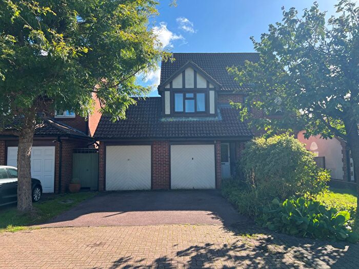 4 Bedroom Property To Rent In Crowhurst Keep, Crawley, RH10