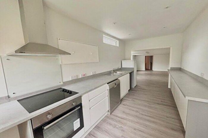 1 Bedroom Flat To Rent In Lamva Court, Milton Keynes, MK11