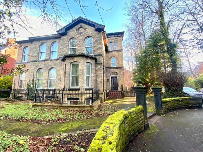 2 Bedroom Flat To Rent In Heaton Moor Road, Stockport SK4