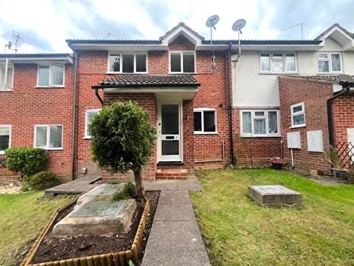 2 Bedroom Terraced House To Rent In Gorse Court, Guildford, GU4