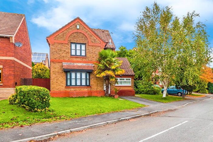 3 Bedroom Detached House For Sale In Firstbrook Close, Penylan, Cardiff, CF23