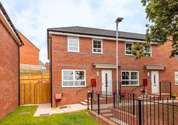 3 Bedroom End Of Terrace House To Rent In Cooke Way, Lydney, GL15