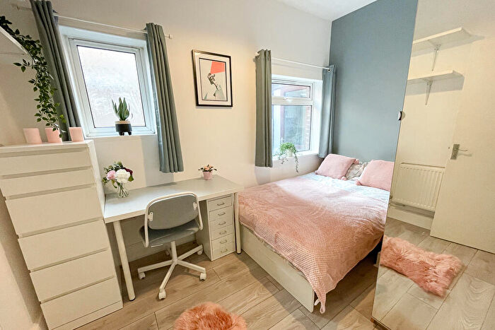 7 Bedroom Terraced House To Rent In Tennyson Road, Southampton, SO17