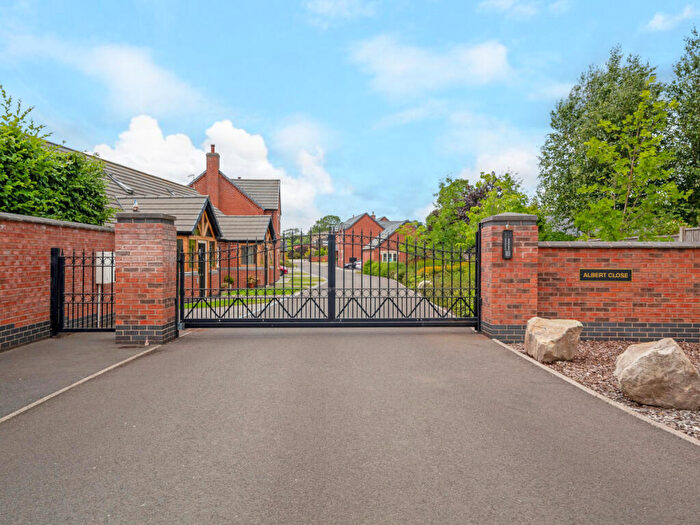 5 Bedroom Detached House For Sale In Gilmorton, Lutterworth, Leicestershire, LE17
