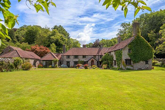 5 Bedroom Detached House For Sale In Plunder Street, Cleeve, Bristol, BS49