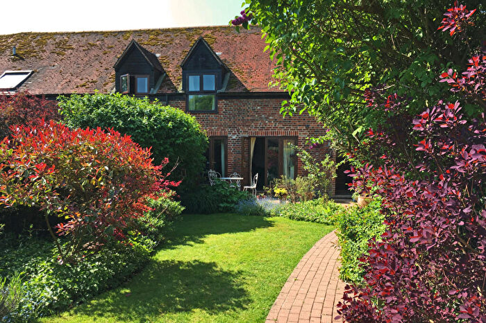 3 Bedroom Terraced House To Rent In Long Barn, High Street, Sutton Courtenay, OX14