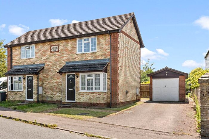 2 Bedroom Semi-Detached House For Sale In Church Road, Stotfold, SG5
