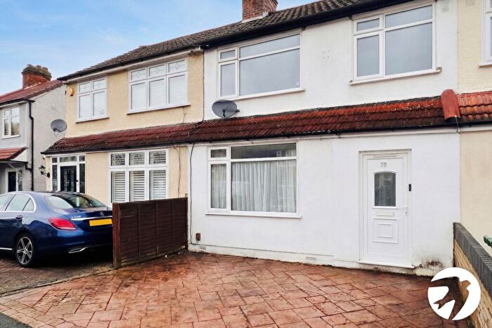 3 Bedroom Terraced House For Sale In Elstree Gardens, Belvedere, DA17