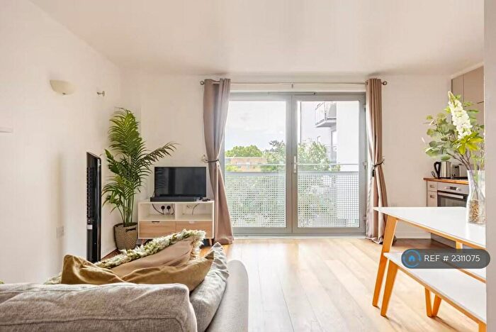 1 Bedroom Flat To Rent In Montana Building, London, SE13