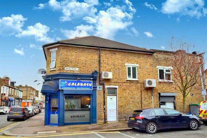 1 Bedroom Flat To Rent In Vicarage Lane, Stratford, E15