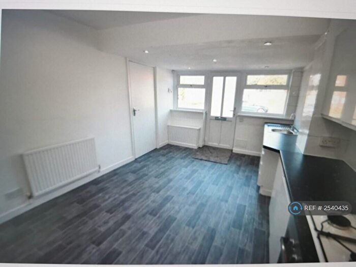 3 Bedroom Terraced House To Rent In Redstone Farm Road, Birmingham, B28