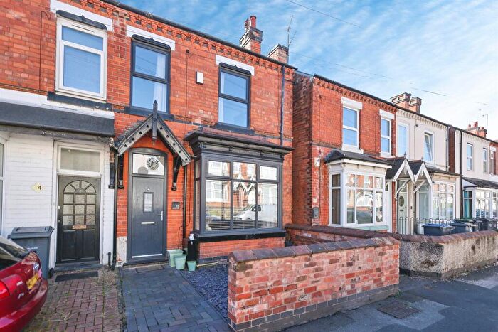 3 Bedroom Semi-Detached House For Sale In Anderson Road, Birmingham, B23