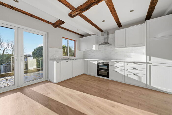 4 Bedroom Semi Detached House To Rent In The Drive, Coulsdon, CR5