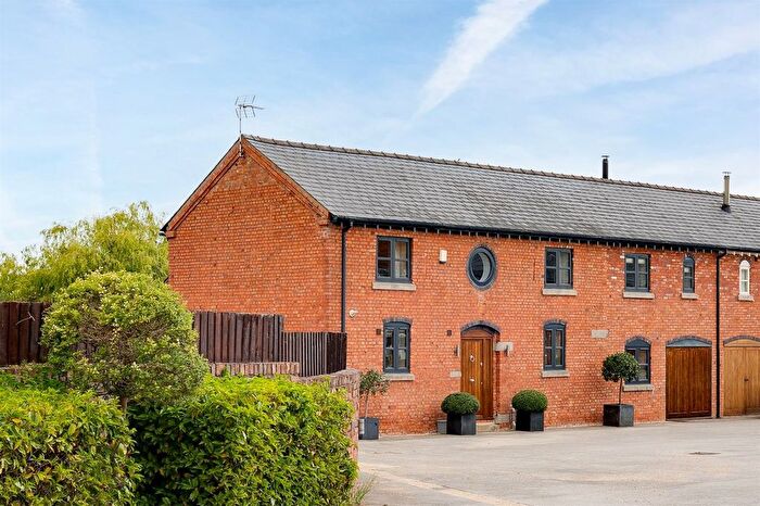 3 Bedroom Barn Conversion For Sale In Wrexham Road, Ridley, CW6