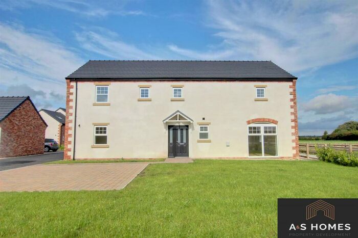 4 Bedroom Detached House For Sale In Little Storkhill Meadow, Hull Bridge Road, Tickton, HU17