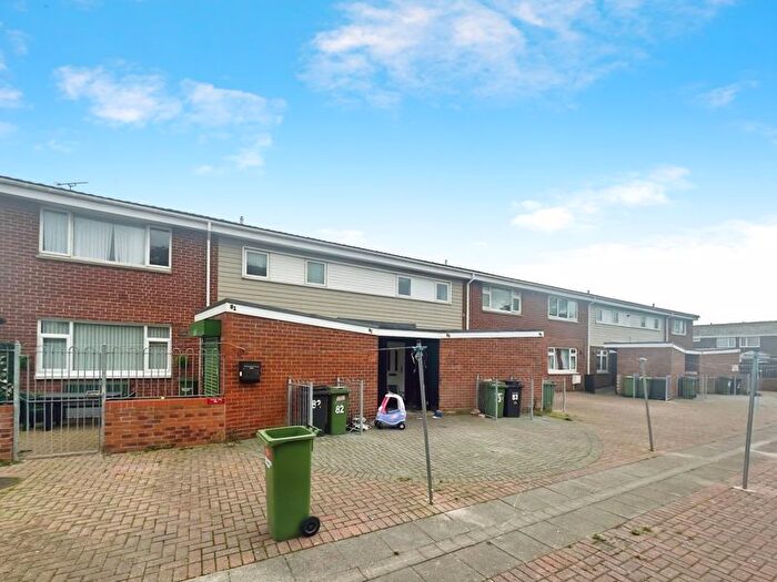 2 Bedroom Flat To Rent In Canterbury Close, Ashington, NE63