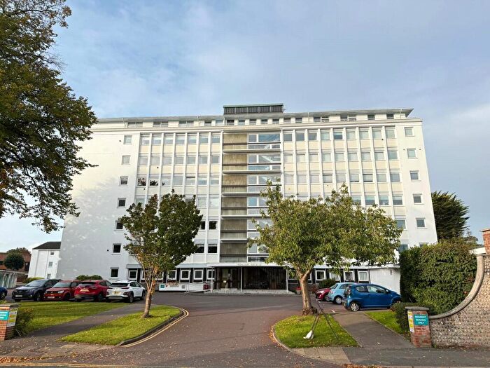3 Bedroom Apartment For Sale In Compton Place Road, Eastbourne, BN21