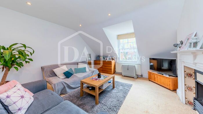 2 Bedroom Flat To Rent In Wolseley Road, Crouch End, London, N8