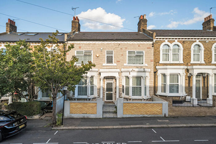 4 Bedroom House For Sale In Crofton Road, Peckham, London, SE5