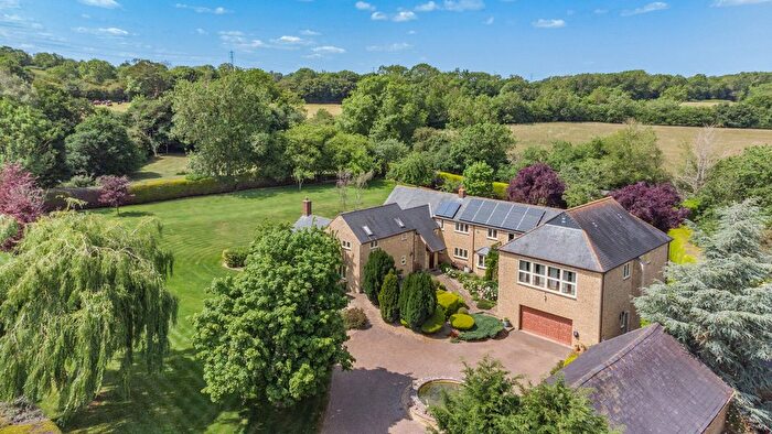 5 Bedroom Detached House For Sale In High Street South, Tiffield, Towcester Northamptonshire, NN12