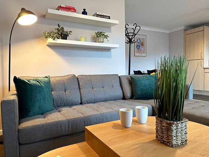 2 Bedroom Flat For Sale In Sun Gardens, Thornaby, TS17