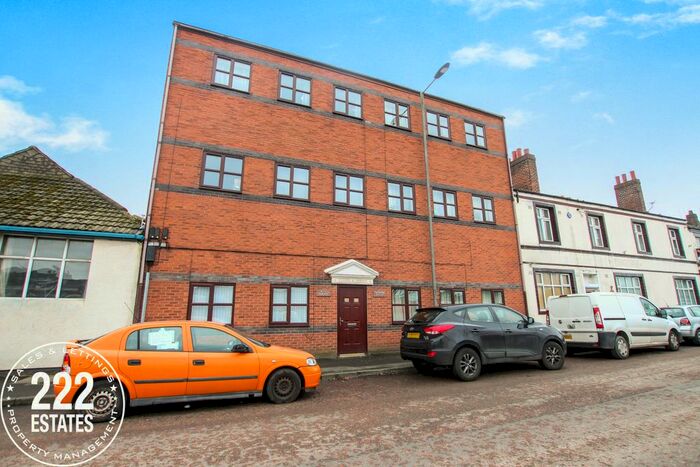 1 Bedroom Flat To Rent In Earle Street, Newton-Le-Willows, WA12