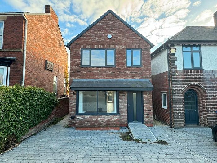 3 Bedroom Detached House To Rent In Station Road, Brimington, Chesterfield, S43